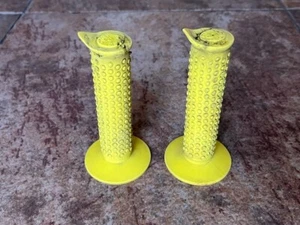 Holy Grail 1980s OAKLEY O/WING GRIPS Old School BMX Giallo o-wing - Foto 1 di 5