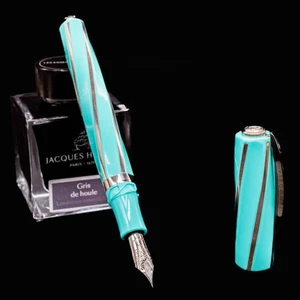 Penna stilografica Visconti Divina Elegance - Wave - Foto 1 di 13