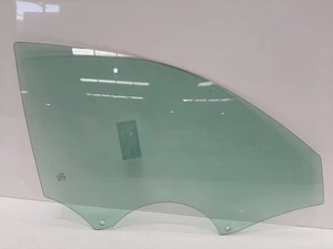 2012 AUDI A1 Mk1 (8X) 5 Door Hatchback Right Front Door Window Glass 8X4845202 - Picture 1 of 4
