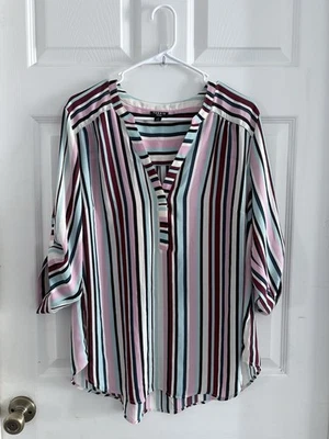 Blusa Torrid Multicolor Rayas Talla 1 Foto 1 de 4