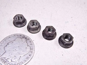 99 YAMAHA YZ125 CYLINDER PISTON JUG MOUNTING NUTS - Picture 1 of 4