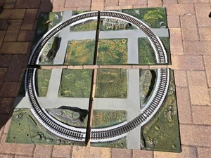 VTG AC GILBERT CO. 1964 (4) PIECE TOY TRAIN RAILROAD TRACK LAYOUT LANDSCAPE READ - Picture 1 of 14