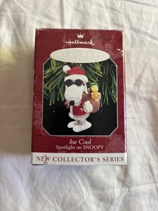 Hallmark Keepsake Joe Cool 1998 Ornament Spotlight on Snoopy 1st in Series #19 - Picture 1 of 4