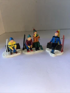 Lemax Christmas Village Winter Fun Skiers Lot Figurines Relaxing Sitting Log - Picture 1 of 1