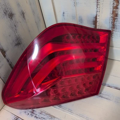 09-12 Conjunto de luces traseras de conductor BMW 740 750 760 cuarto de panel montado derecho OEM Foto 1 de 4