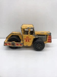 Matchbox Lesney 1978 Yellow Bomag Road Roller No. 72 Die Cast - Picture 1 of 10