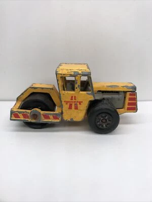 Matchbox Lesney 1978 Yellow Bomag Road Roller No. 72 Die Cast - Image 1 of 4