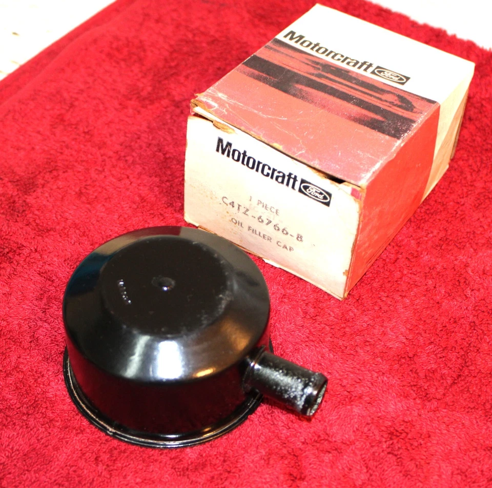 Ford Mustang Mercury Cougar 1965 1966 1967 nuevo negro 289 390 427 tapa de llenado de aceite Foto 1 de 3