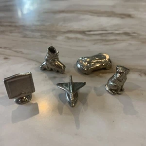 Monopoly 2000 Millennium Edition Replacement Pieces – Movers Tokens - Picture 1 of 11