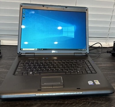 Dell Vostro 1500 Laptop Core 2 Duo 1.4GHz 2GB 500GB SSD Win 10 - No Charger - Image 1 of 4