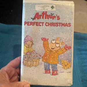 Arthur - Arthurs Perfect Christmas (VHS, 2000) - Picture 1 of 3