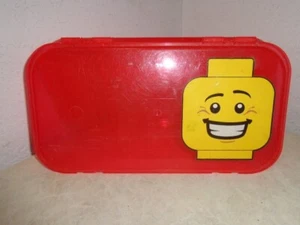 LEGO Red Minifigure Storage Case 499188 with Grinning Minifigure Head Pattern - Picture 1 of 3