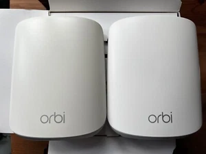 Netgear Orbi RBK352 AX1800 dual-band WiFi 6 mesh router system - Picture 1 of 7
