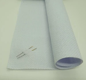 Aida 14 Count White Cross Stitch Fabric 30 x 30 cm or 30 x 45cm with 2 Needles - Picture 1 of 7