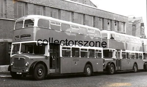 Bradford Corp Buses 1959 Ludlam St Depot foto 5x3 pulgadas con derechos de autor 59211 - Imagen 1 de 2