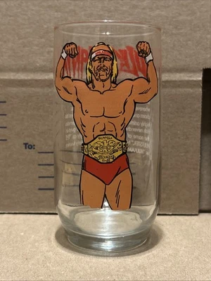 "Vaso de beber Hulk Hogan Hulkamania Titan Sports 1985 WWF 5"" de colección stock muerto" Foto 1 de 4