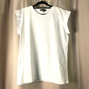 Refuge Clothing Basic White Tee Tshirt Womens Size S Cotton Lycra Casual Travel - Picture 1 of 8
