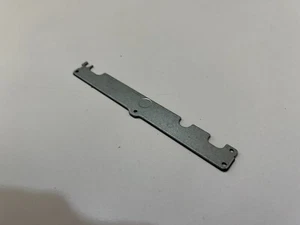 HP 15S-FQ 15S-FQ0017NA touchpad support bracket - Afbeelding 1 van 2