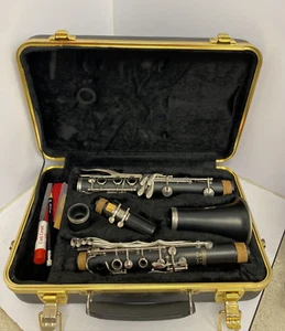 Selmer CL301 Student Clarinet - Picture 1 of 3