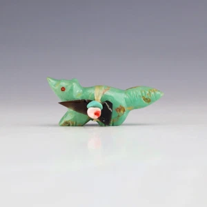 NATIVE AMERICAN ZUNI TURQUOISE WOLF FETISH BY EVALENA BOONE - Picture 1 of 8