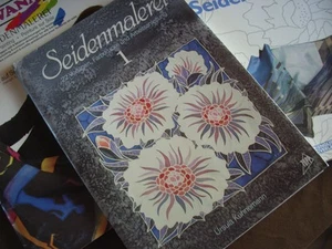 Seidenmalerei 22 Vorlagen Farbdrucke und Arbeitsanleitung Kühnemann Frech 812 - Bild 1 von 4