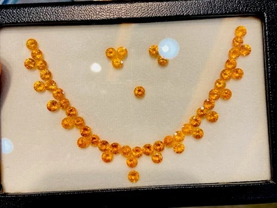Juego de collar redondo de piedras preciosas sueltas de 5,5 mm de granate espesartina naranja Fanta natural Foto 1 de 3