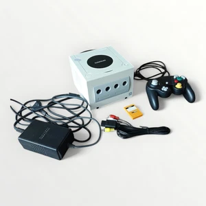 Nintendo GameCube Konsole DOL-101 weiß Set | Controller | Memory Card | Kabel - Bild 1 von 16