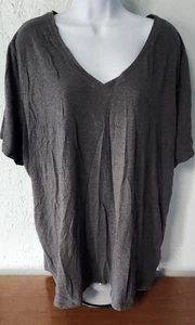 Amazon Essentials Womens Charcoal Gray V-Neck Pullover T-Shirt Size 4x Soft Cool - Picture 1 of 5