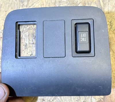 TOYOTA 588210F010 58821-0F010 53730A0 Traction control switch button UK524460-26 - Image 1 of 4