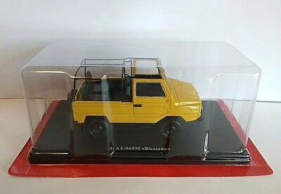 LUAZ 969M "Volyn" -  (East Legendary Cars) Scala 1/24 Hachette G1835066 - Immagine 1 di 3