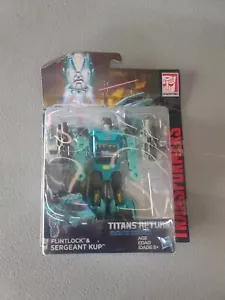 TRANSFORMERS GENERATIONS TITANS RETURN DELUXE FLINTLOCK AND SERGEANT KUP NEW USA - Picture 1 of 2