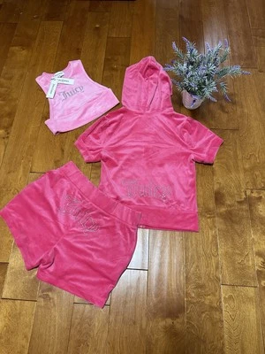 Juego de 3 piezas/pantalones cortos Juicy Couture M Foto 1 de 4