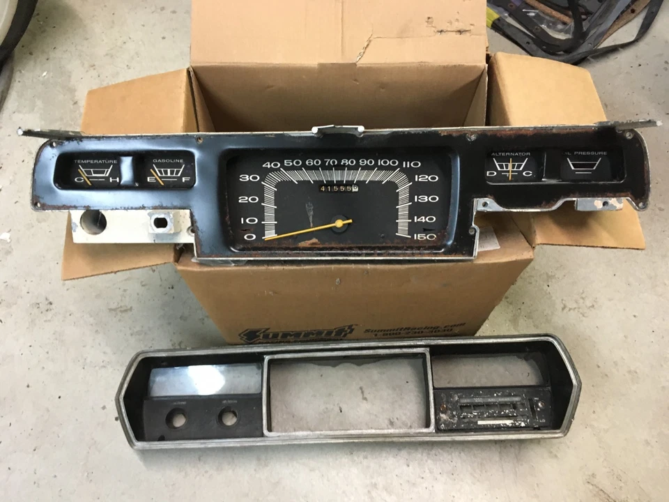 1967 Plymouth GTX  150 MPH speedometer cluster, Belvedere - Image 1 of 4