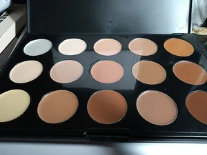 OPV BEAUTY London CONTOUR KIT "Cream Base" (CHELSEA) 15 Contour Palette, NIB - Picture 1 of 10