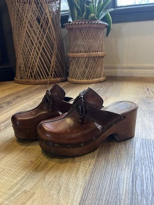 Vintage 90s Wood Clog Y2K Leather Chunky Platform Shoes Size 6 Women's Brown - Image 1 of 4