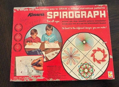 Vintage Spirograph Kenner 401 Drawing Set 1970 Art Fun Gears Draw Complete - Image 1 of 4