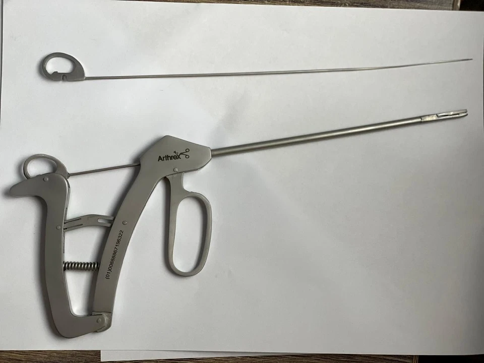 Artroscopia ortopedia Arthrex AR-12990 rodilla escorpión sutura pasador Foto 1 de 3