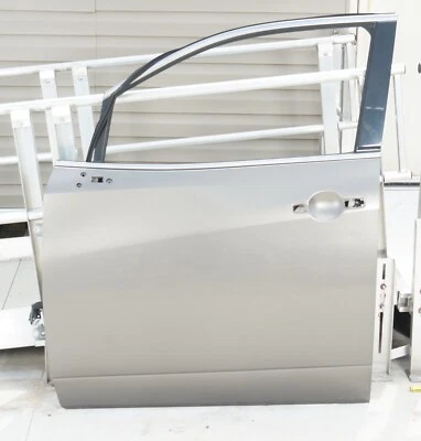 2011 2012 2013 2014 2015 2016 2017 NISSAN QUEST LET SIDE FRONT DOOR SHELL - Image 1 of 3