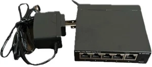 TP-LINK TL-SG105S 5-Port Desktop Gigabit Switch - Great Condition - Picture 1 of 3