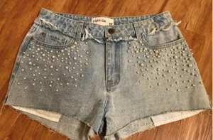 Pistola Shorts helle Waschung Perlendetail 27 - Bild 1 von 3