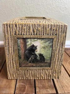 NUEVO CON ETIQUETAS CUBIERTA DE CAJA DE PAÑUELOS VERTICALES TEMÁTICA OSO RÚSTICO 6x5,5 DECORACIÓN DE CAMPAMENTO CABINA - Imagen 1 de 8