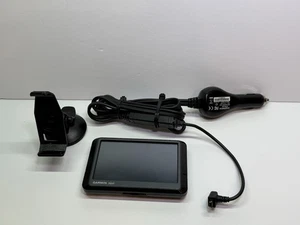 Garmin Nuvi 265W Portable GPS Navigator - Picture 1 of 3