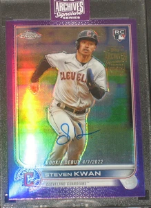 Steven Kwan 2025 2022 Topps Actualización Cromo Refractor Púrpura Autógrafo Novato 8/25 - Imagen 1 de 2