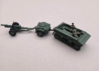 Dinky 162 18-Pounder Field Gun Set 162a Light Dragon Tractor 162b Trailer 162c - Image 1 of 4