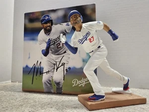 Matt Kemp Los Angeles Dodgers MLB 2014 SGA Action Figure Statue Figurine NIB - Picture 1 of 14