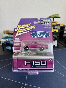 Johnny Lightning 1993 Ford F-150 XL Iris Poly Purple Collectors Tin 1:64 Diecast - Picture 1 of 1
