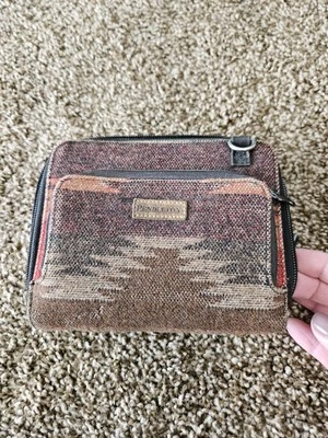 Pendelton Southwest Wool Crossbody Wallet Organizer Zip Around Aztec 7"x5" Pkts - Image 1 of 2