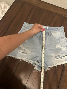 YMI High Rise Dream Fit Size 7 28 Factory Distressed Shorts Light Denim Stretch - Picture 1 of 11