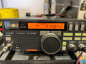 Yeasu FT747GX HF Transceiver 0.1 -30MHz AM CW FM SSB