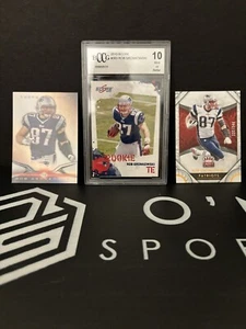 2010 Rob Gronkowski Score Rookie #383 BCCG 10  &  2016 Crown Royale /249 - Picture 1 of 2